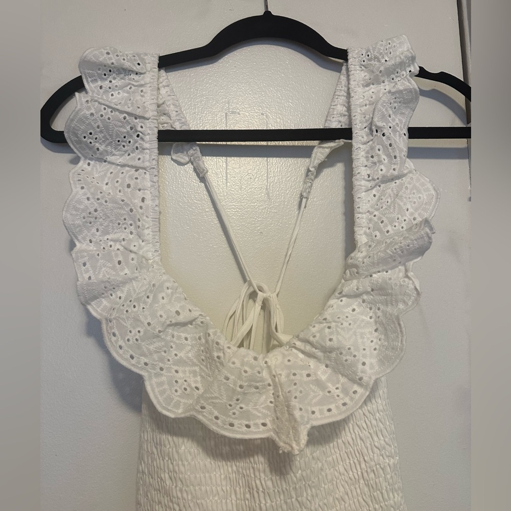 ASTR White Cottage Maxi Dress - Picture 6 of 7
